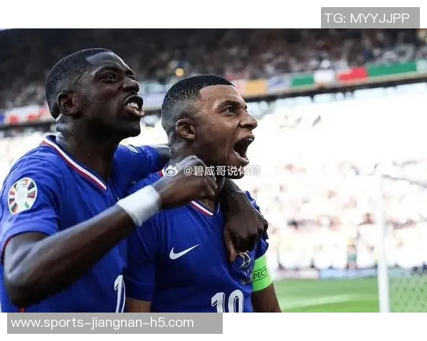 好兄弟阿什拉夫年度最佳投票揭晓姆巴佩登贝莱与拉菲尼亚争夺桂冠