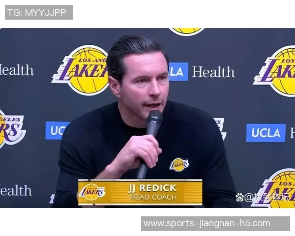 雷迪克谈球队内线表现：冲击次数少触球率低亟需改善